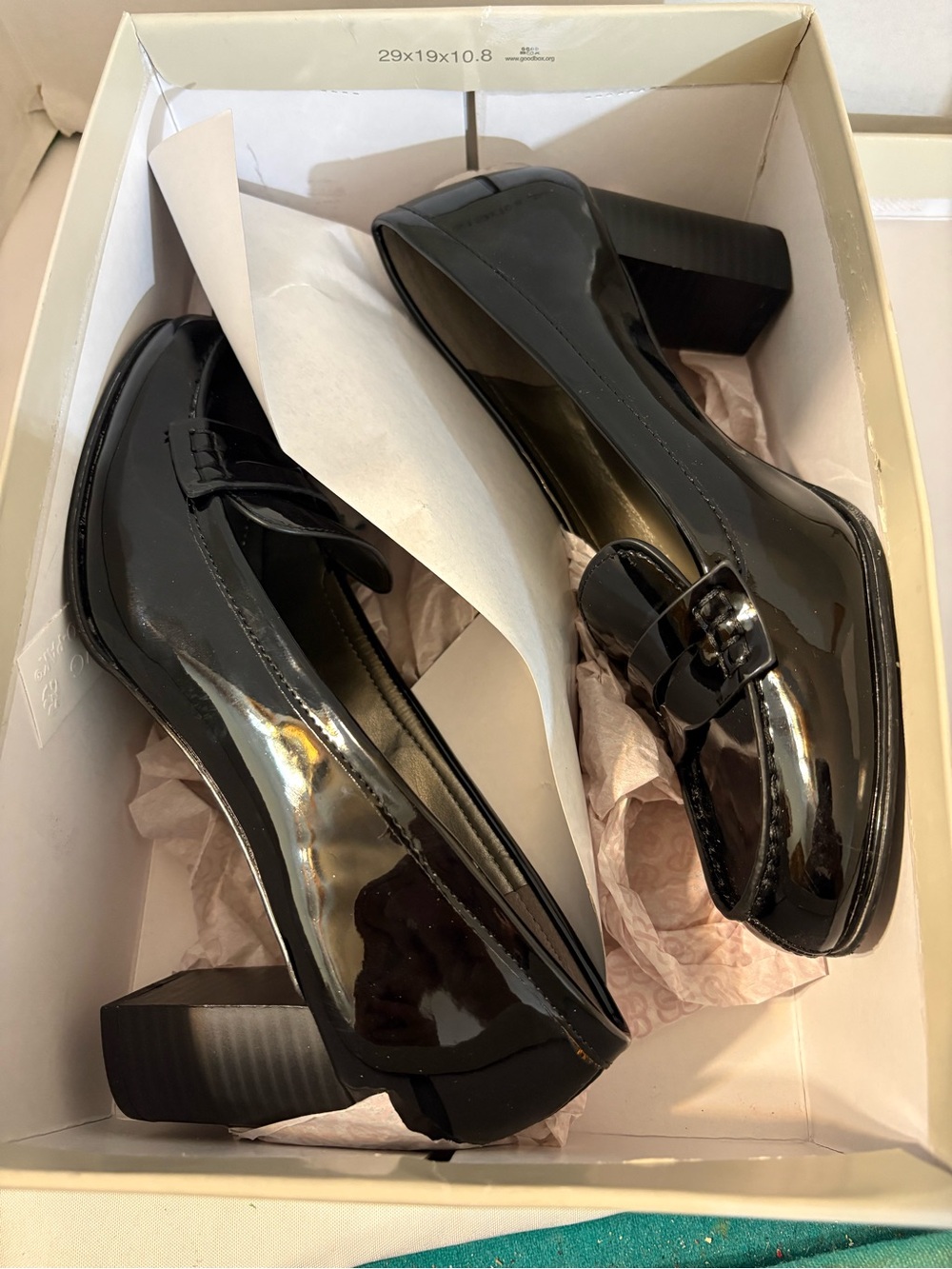 Bandolino black patent leather block heel loafer pumps women’s 6.5 penny keeper - Picture 3 of 10